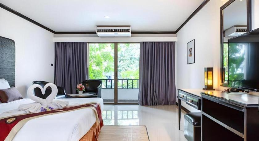 Town In Town Gardent Resort Bangkok Exteriör bild